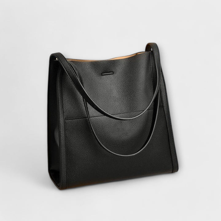 Bolsa de cuero hecha a mano