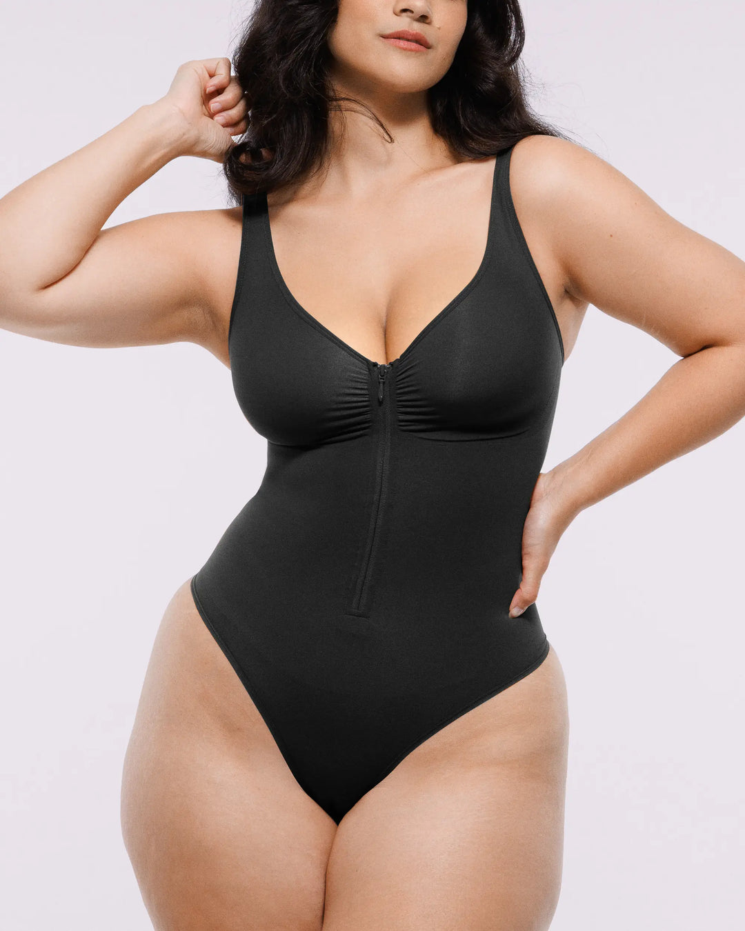 Body moldeador con cremallera frontal y corte tanga