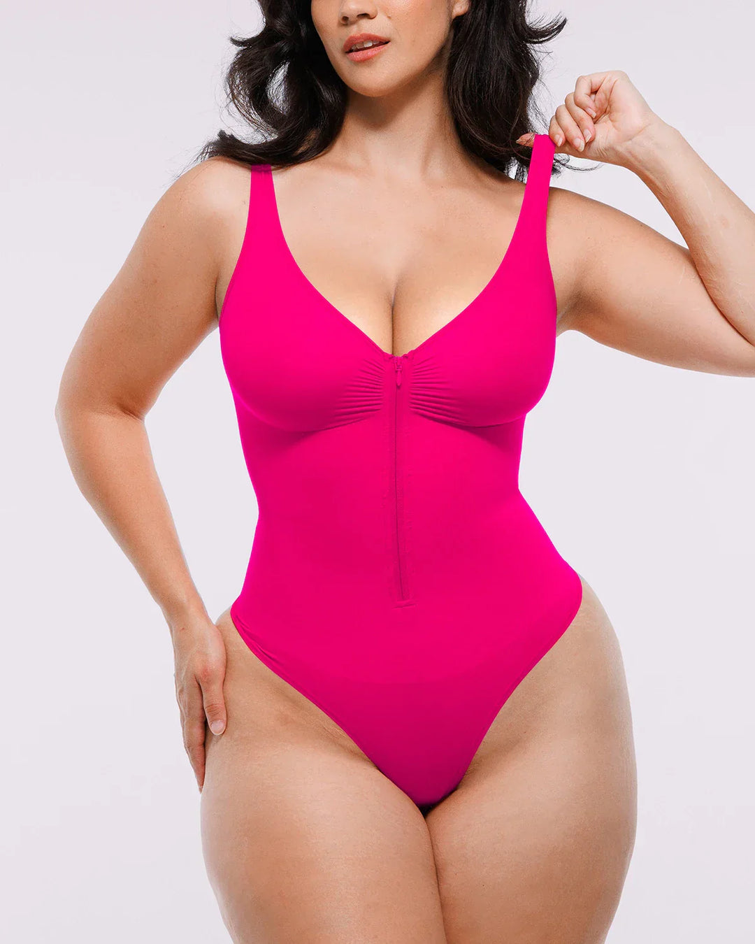 Body moldeador con cremallera frontal y corte tanga