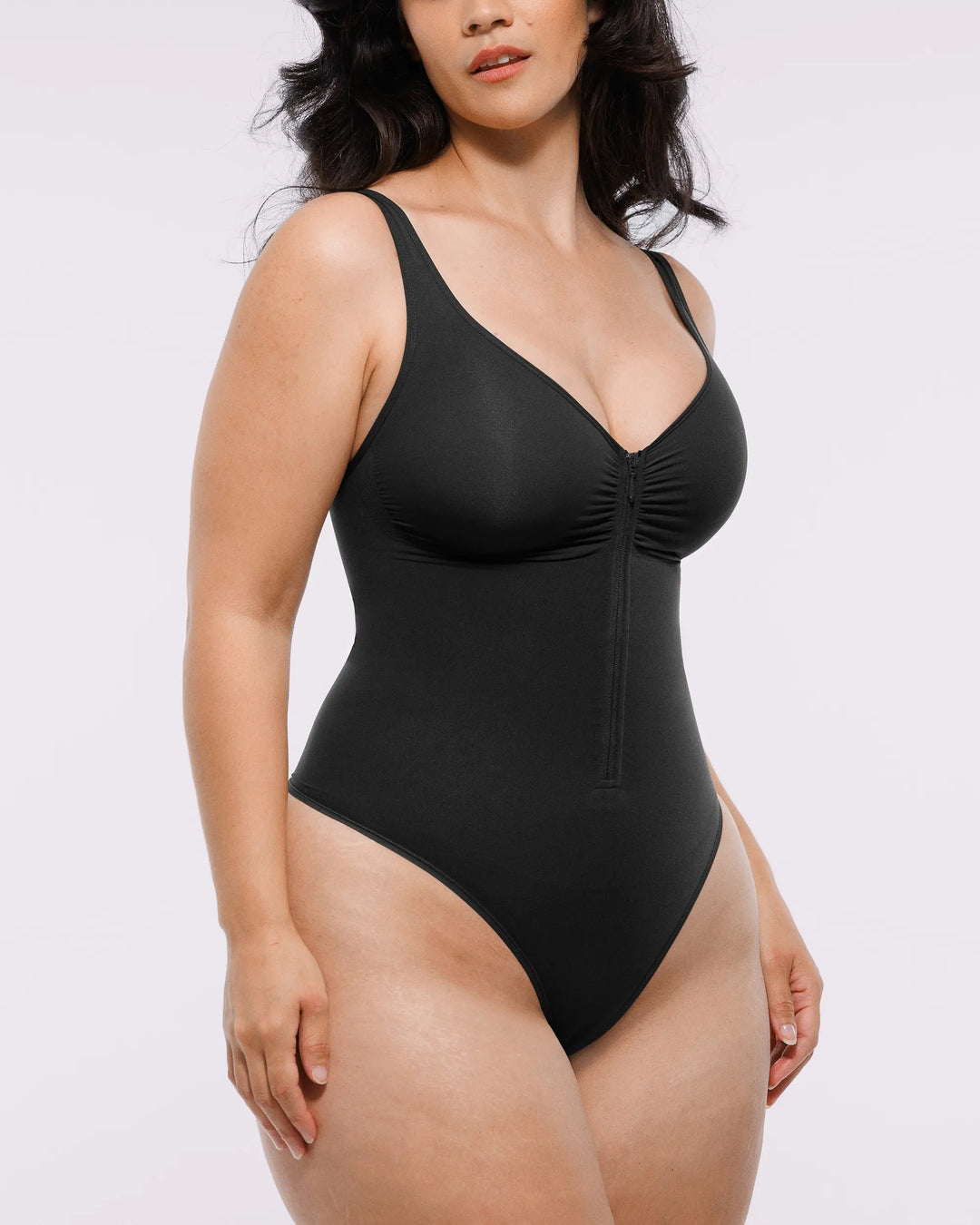 Body moldeador con cremallera frontal y corte tanga