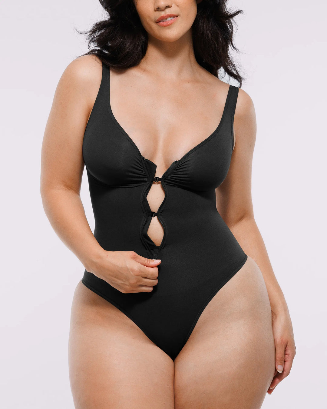 Body moldeador con cremallera frontal y corte tanga