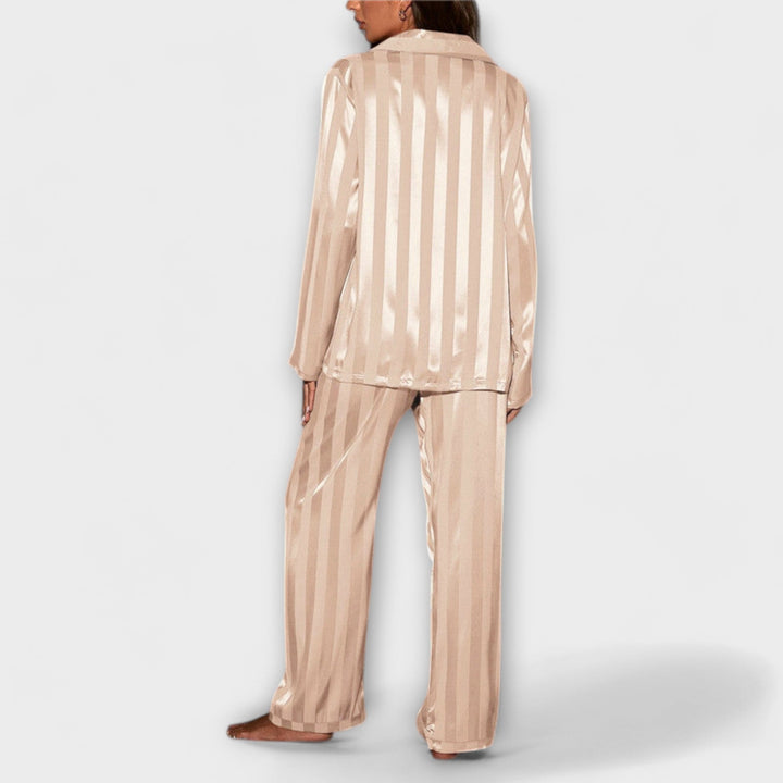 Flair - Pijama de lujo